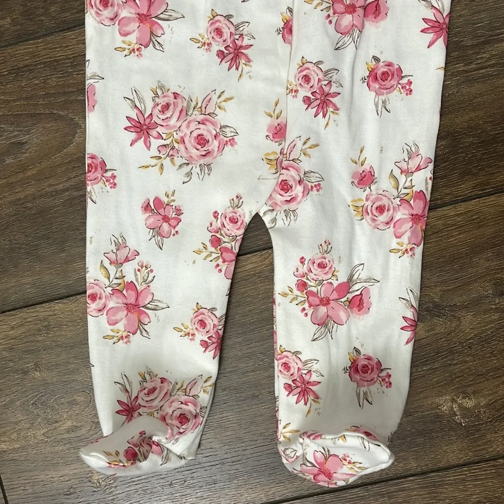 Miniclasix Footed Onesie, Size 9 Months